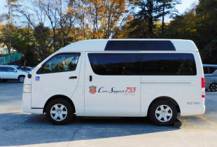 車両・横向きの写真